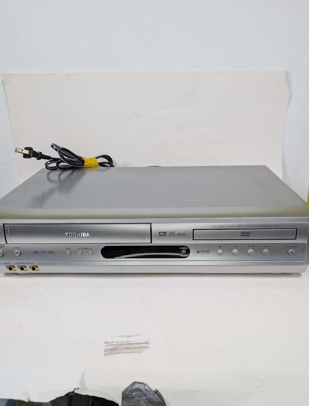 Toshiba SD-V291C DVD/VCR Deck Combo Player Component Works Perfect – No Remote